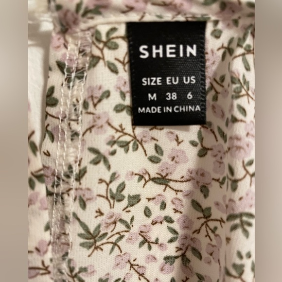 Cut-Out Floral Maxi Dress - Picture 2 of 5